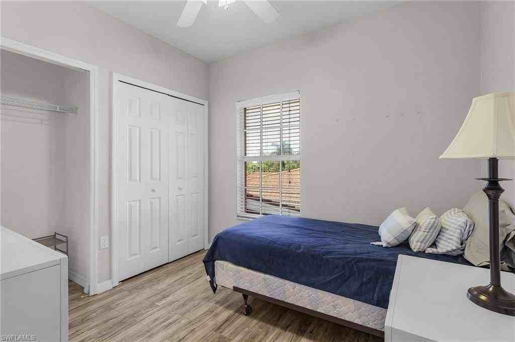 5350 Park Rd #3 - Photo 3 of 33