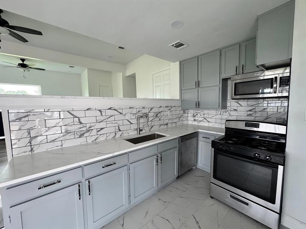 424 Martin Duke Rd - Photo 4 of 35