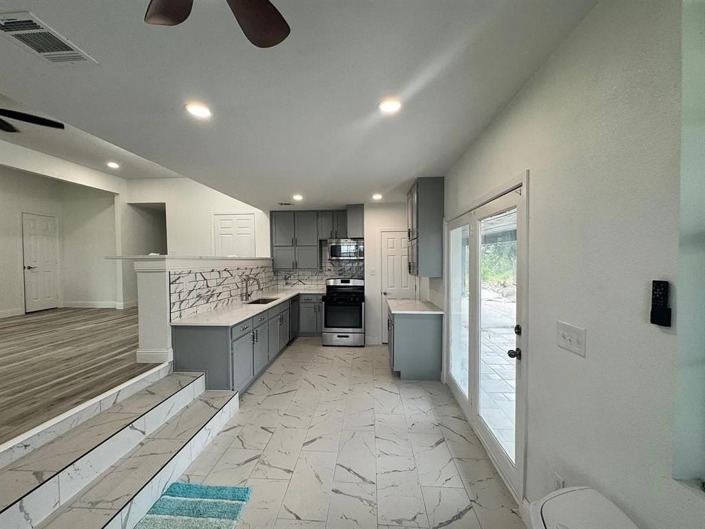 424 Martin Duke Rd - Photo 6 of 35