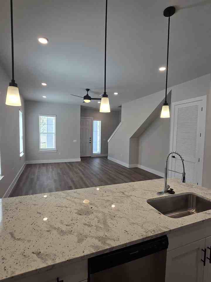 N Walnut Ave & Landa St #4 - Photo 4 of 26