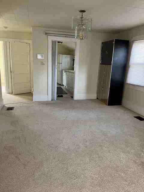 299 Linden Ave - Photo 2 of 4