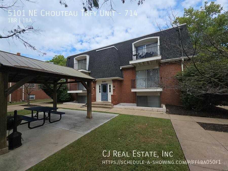 5101 Northeast Chouteau Trafficway #714