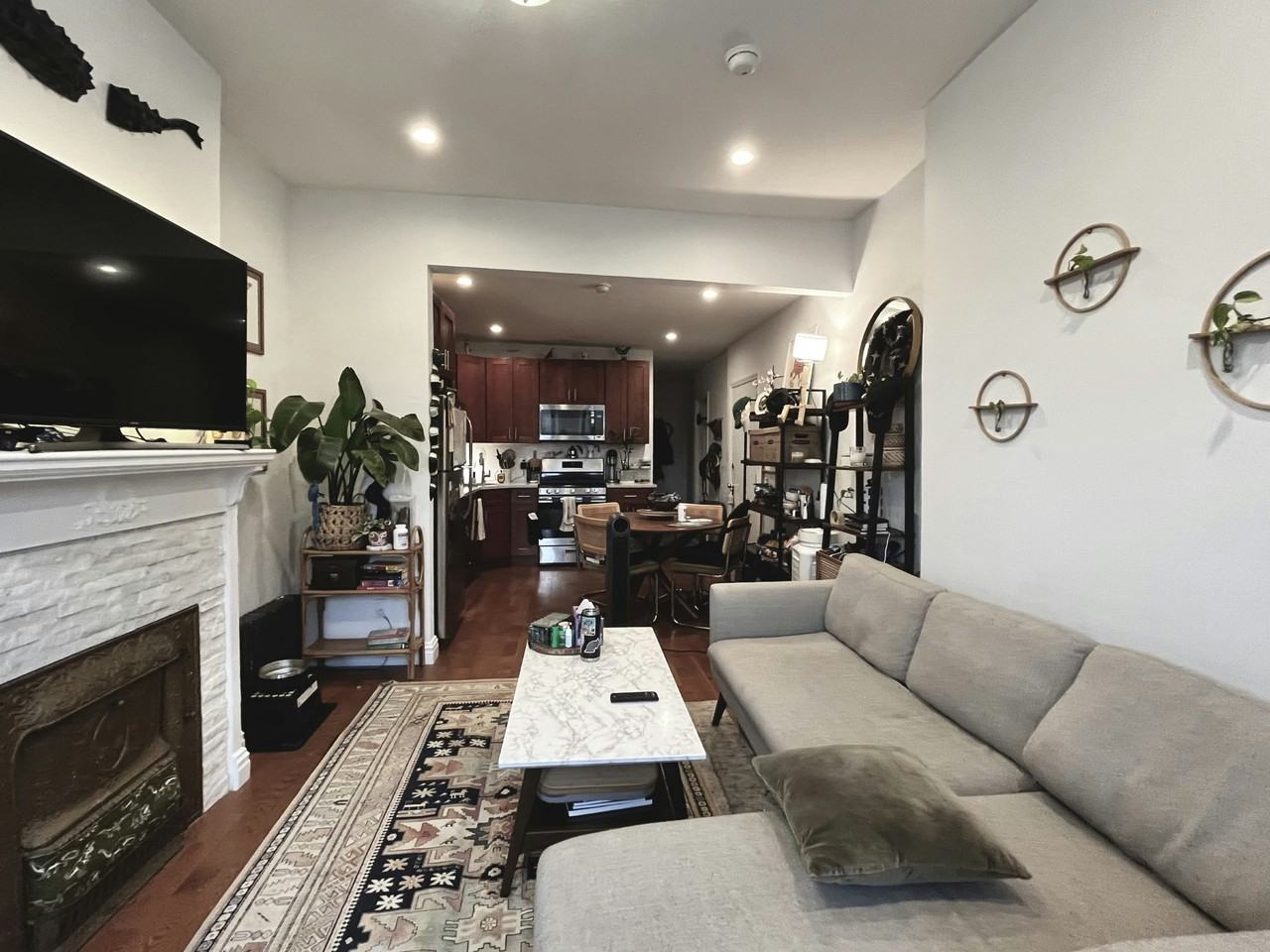 14 Saint Andrews Pl #3 - Photo 2 of 13