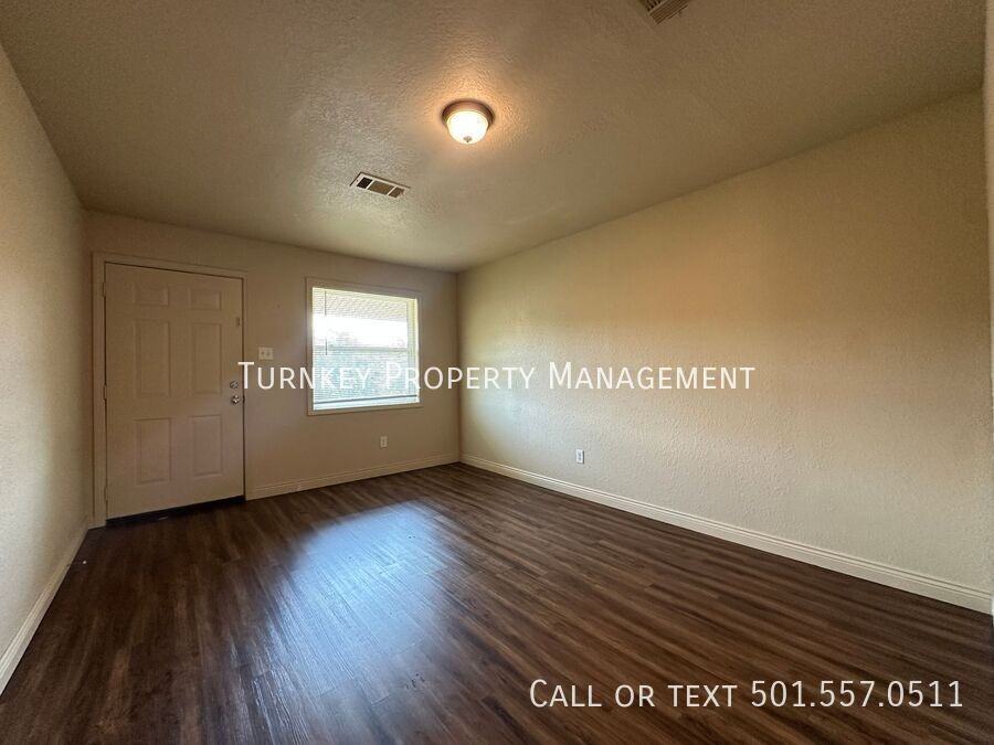 5005 N Walnut Rd Bldg 4 #14 - Photo 5 of 13