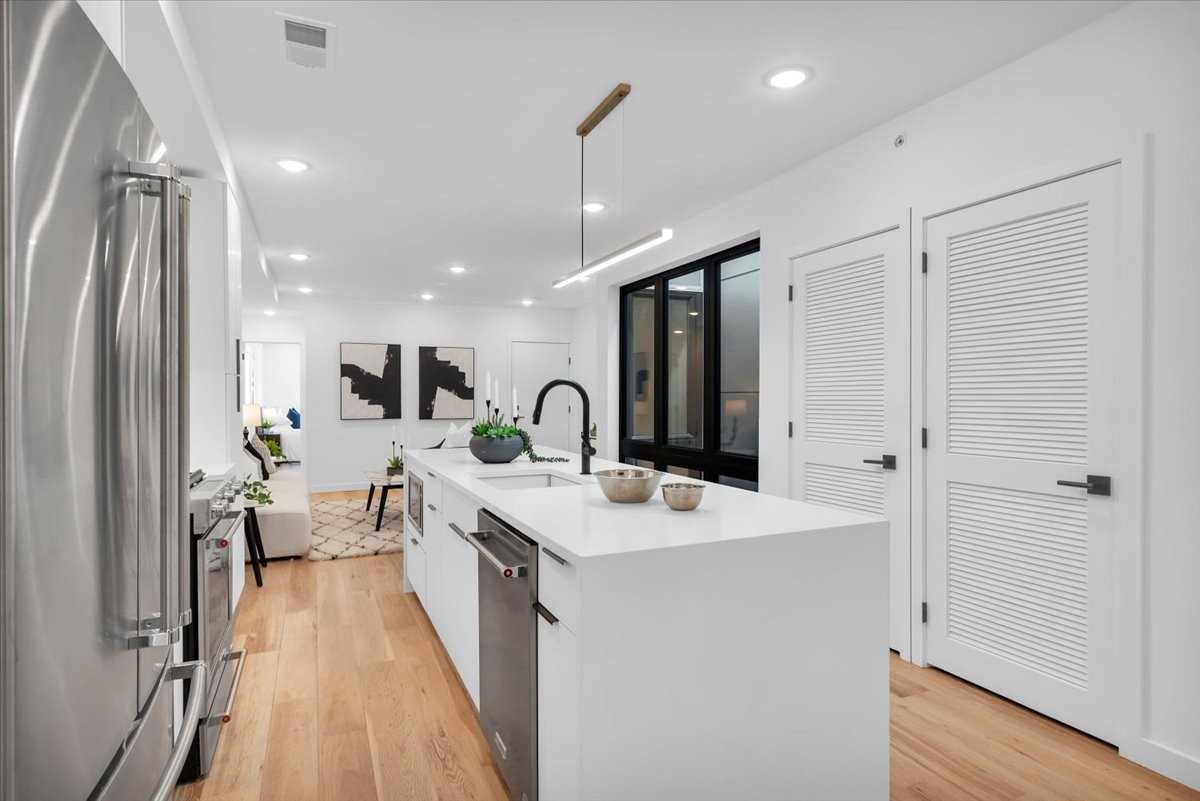 1623 Christian St #5 - Photo 2 of 17