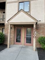 2200 Hedgerow Rd #2200I - Photo 1 of 1