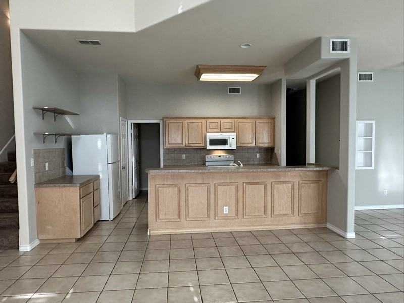 15505 Palmira Avenue #A - Photo 6 of 20