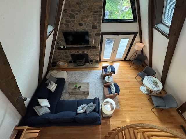 1252 Apple Valley Dr - Photo 5 of 20