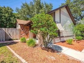 1090 Sanibel Ln - Photo 1 of 1
