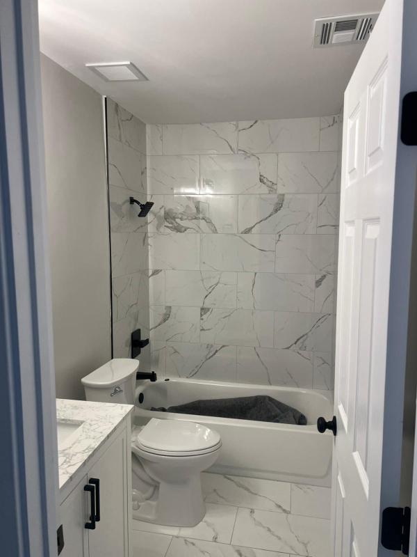 3917 E Earll Dr - Photo 3 of 5