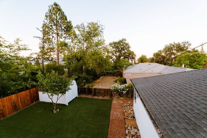 366 3rd St - Photo 7 of 21