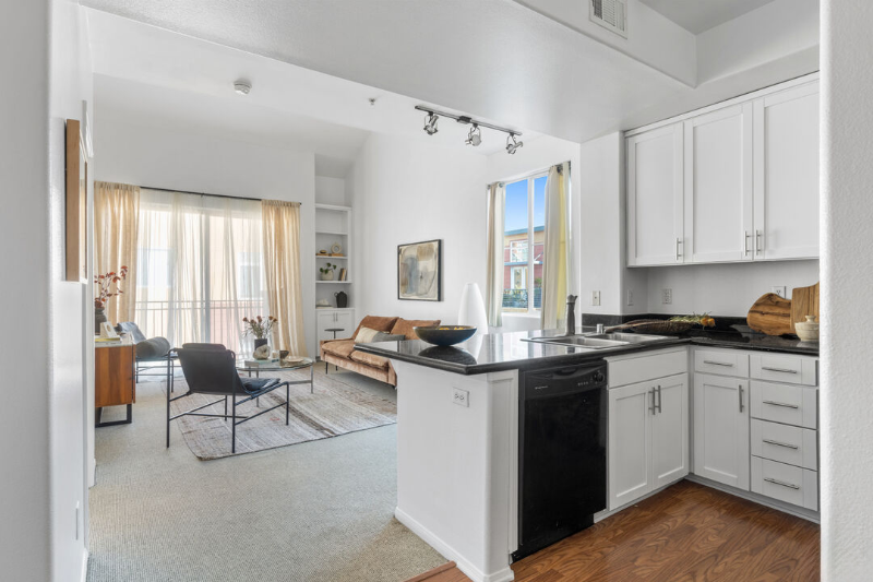 4060 Glencoe Ave #314 - Photo 2 of 10