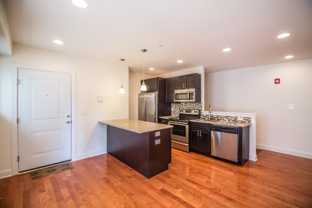 3614 Spring Garden St #B - Photo 1 of 1
