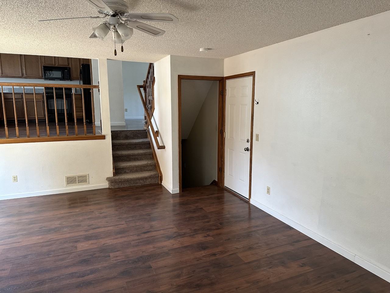 250 Cypress Ln #NA - Photo 2 of 16