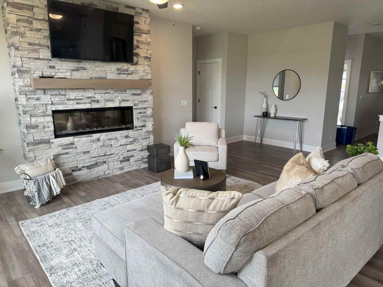 19118 Fir Street - Photo 3 of 31