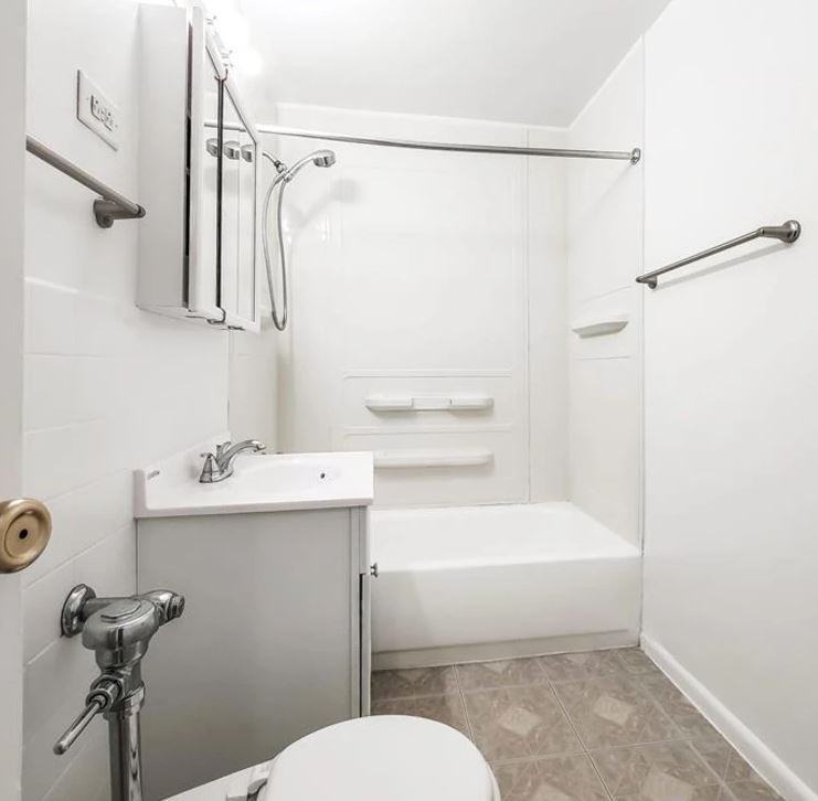 W Buena Ave & N Broadway - Photo 5 of 11