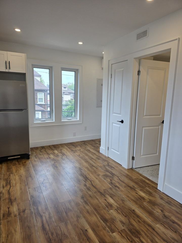 2 Rutherford Avenue #4 - Photo 4 of 11