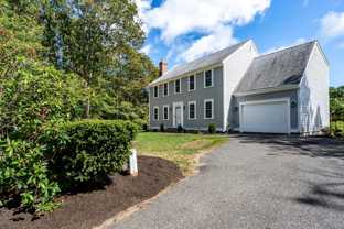 13 Greenway Cir - Photo 1 of 1