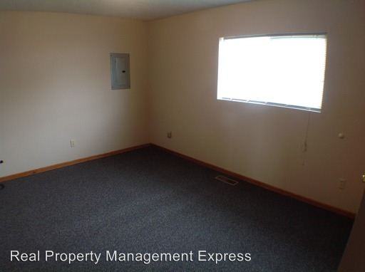 46805 263rd St - Photo 3 of 14