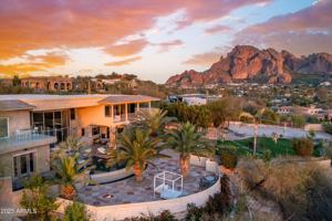 featured image of 6038 N 44th St