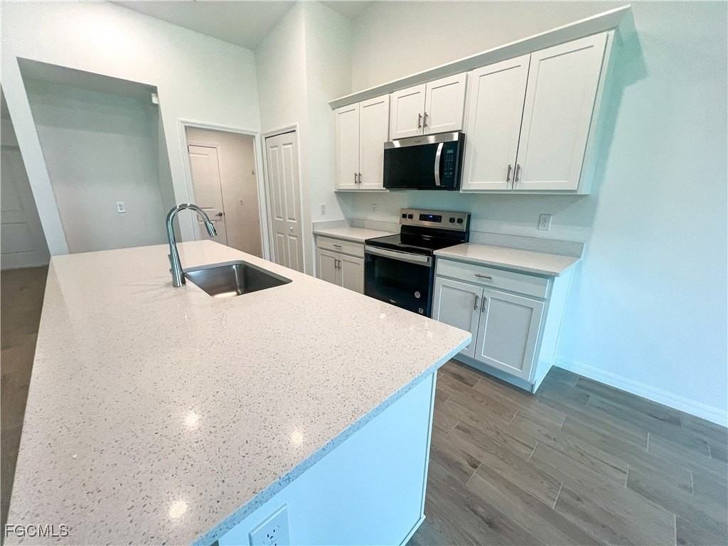 2127 Sw 12th Ave - Photo 2 of 21