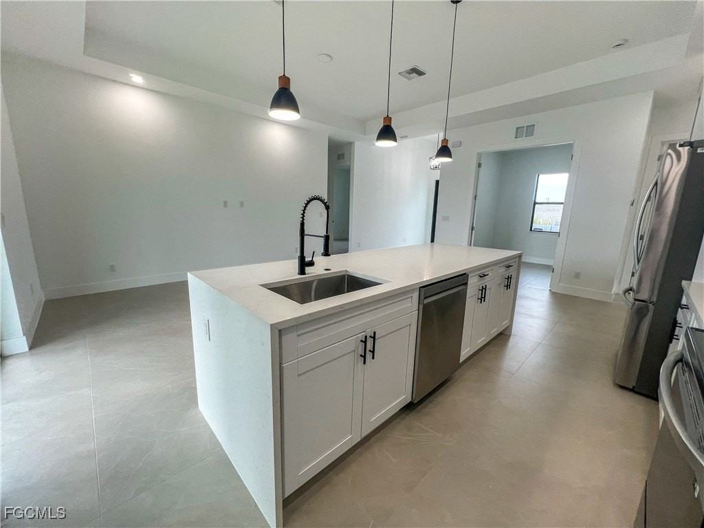 1302 Nw 13th Ter - Photo 5 of 22