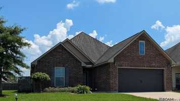 featured image of 1801 Willow Bend Rd