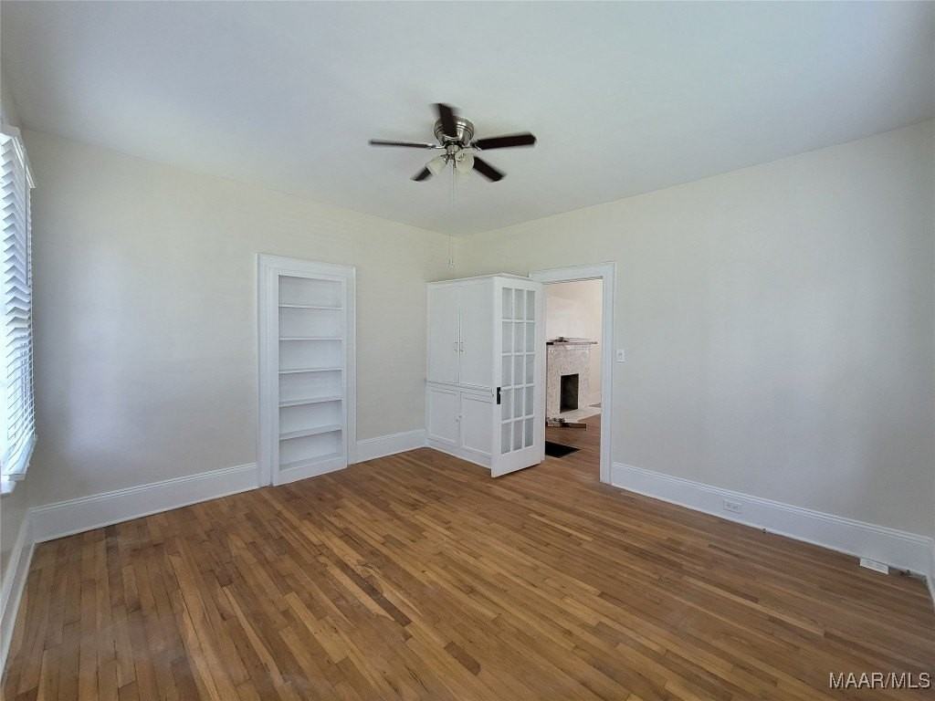 215 N Lewis St - Photo 6 of 37