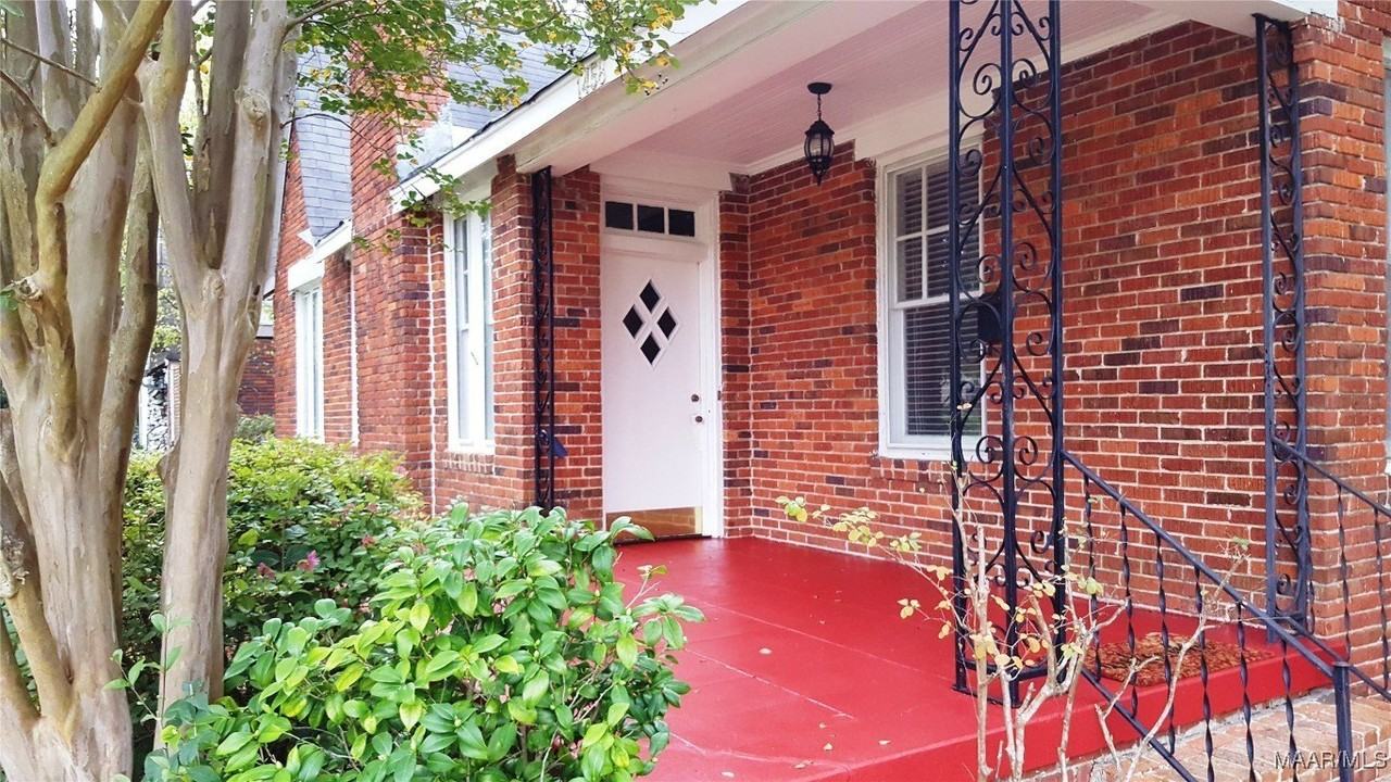 1458 Watson Ave - Photo 4 of 30