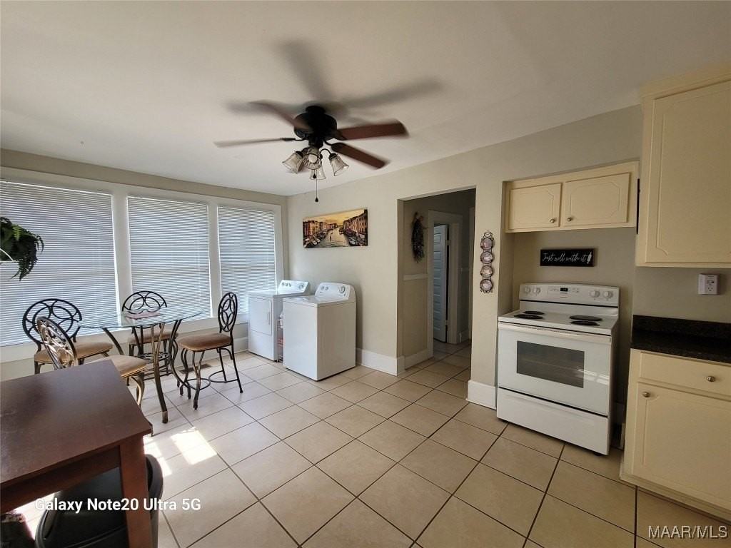 116 N Lewis St - Photo 5 of 18