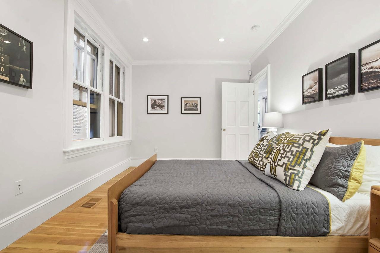 244 Beacon St #11 - Photo 5 of 8