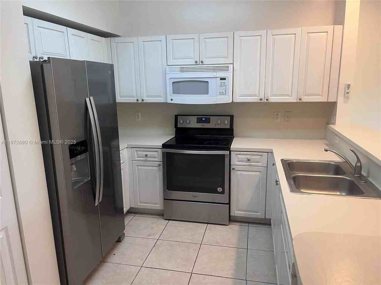 2320 Se 23rd Rd #2320 - Photo 7 of 20