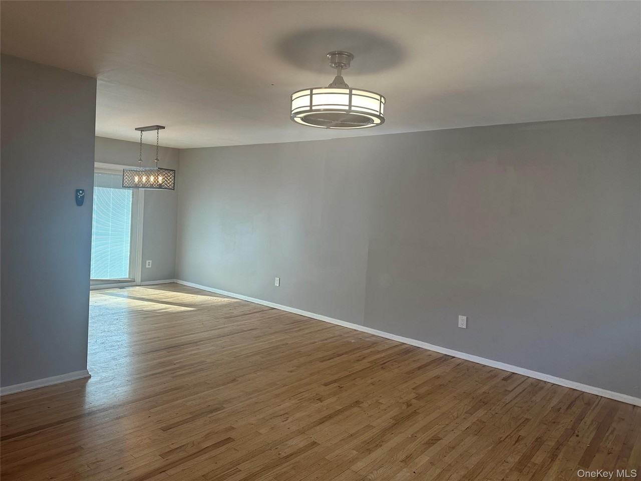 8 Maryanne Ave - Photo 3 of 17