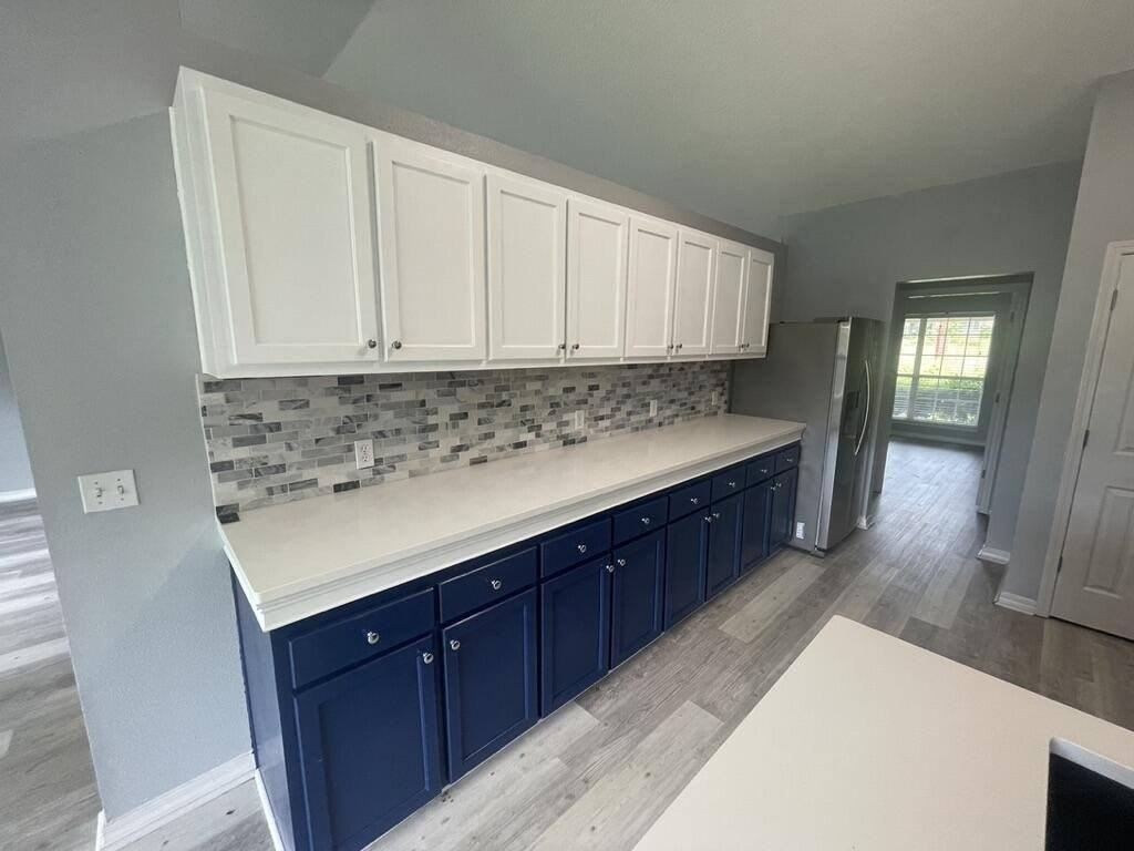 427 Triton St - Photo 3 of 15