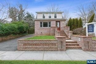 135 7th St - Photo 1 of 1