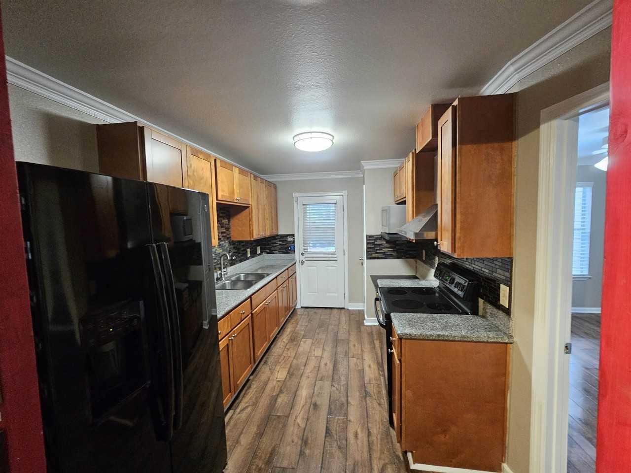 1332 Ocala Rd #C - Photo 6 of 16