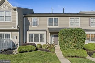 4702 Grenwich Ln - Photo 1 of 1