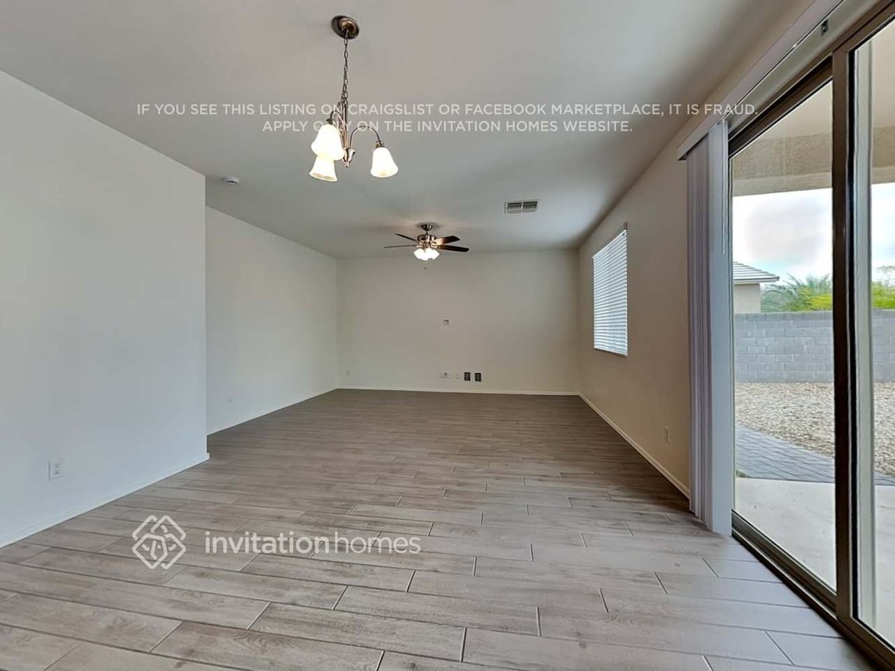 18190 W Ida Ln - Photo 2 of 24