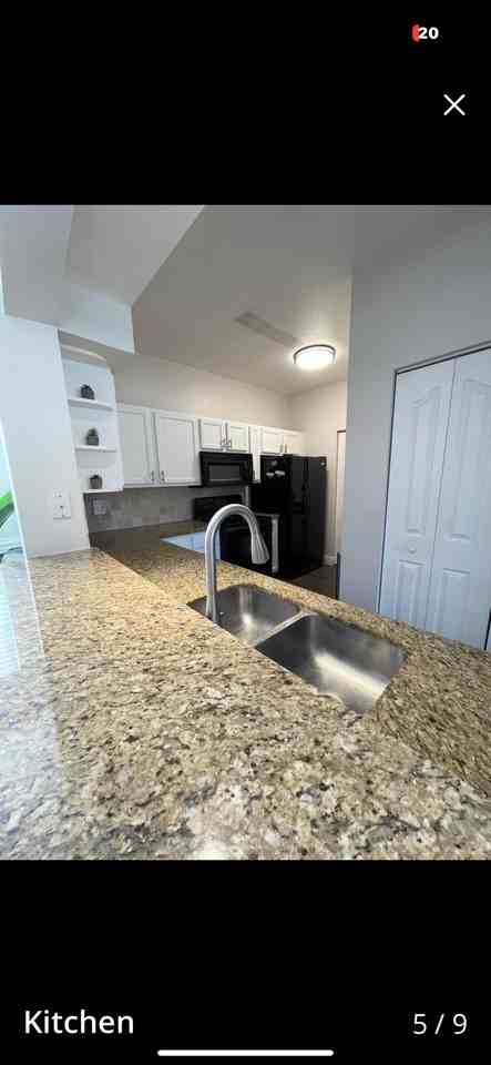 276 Murcia Dr - Photo 7 of 8