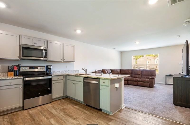 3612 Roselawn Ter - Photo 5 of 28