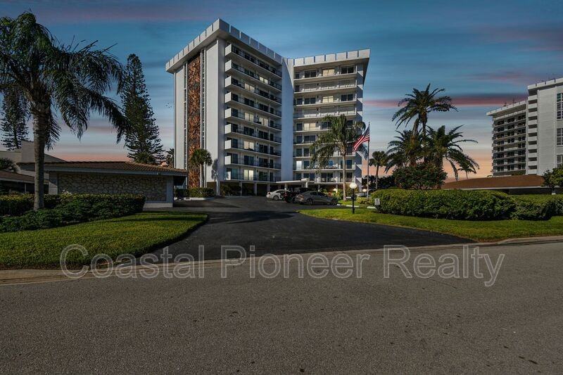 101 Benjamin Franklin Dr #61 - Photo 3 of 50