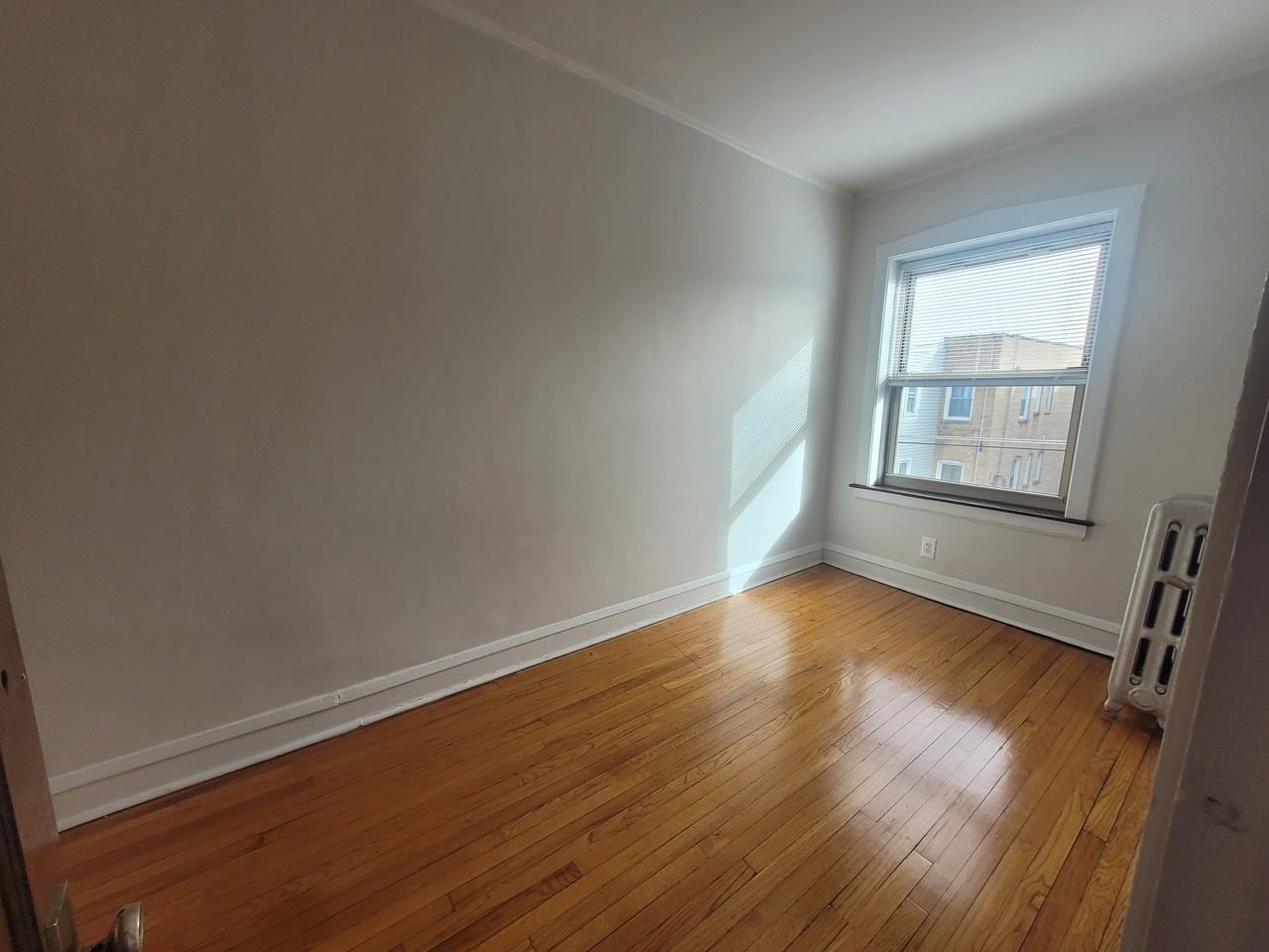 7665-7715 N. Sheridan - Photo 3 of 22