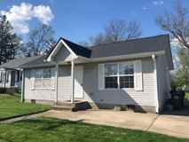 104 W Chestnut St - Photo 1 of 1