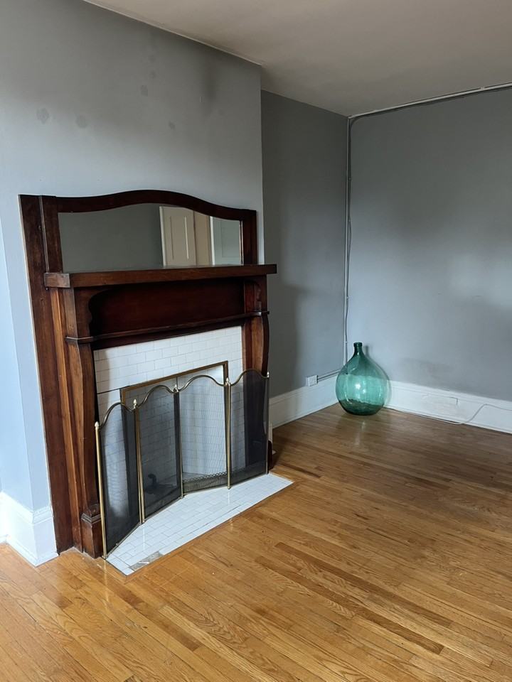 293 Roncesvalles Ave - Photo 2 of 13