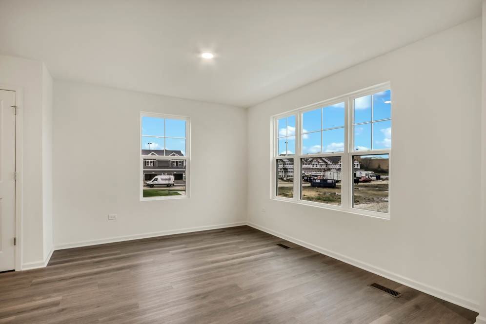 370 Bridgeview Ct #370 - Photo 7 of 47