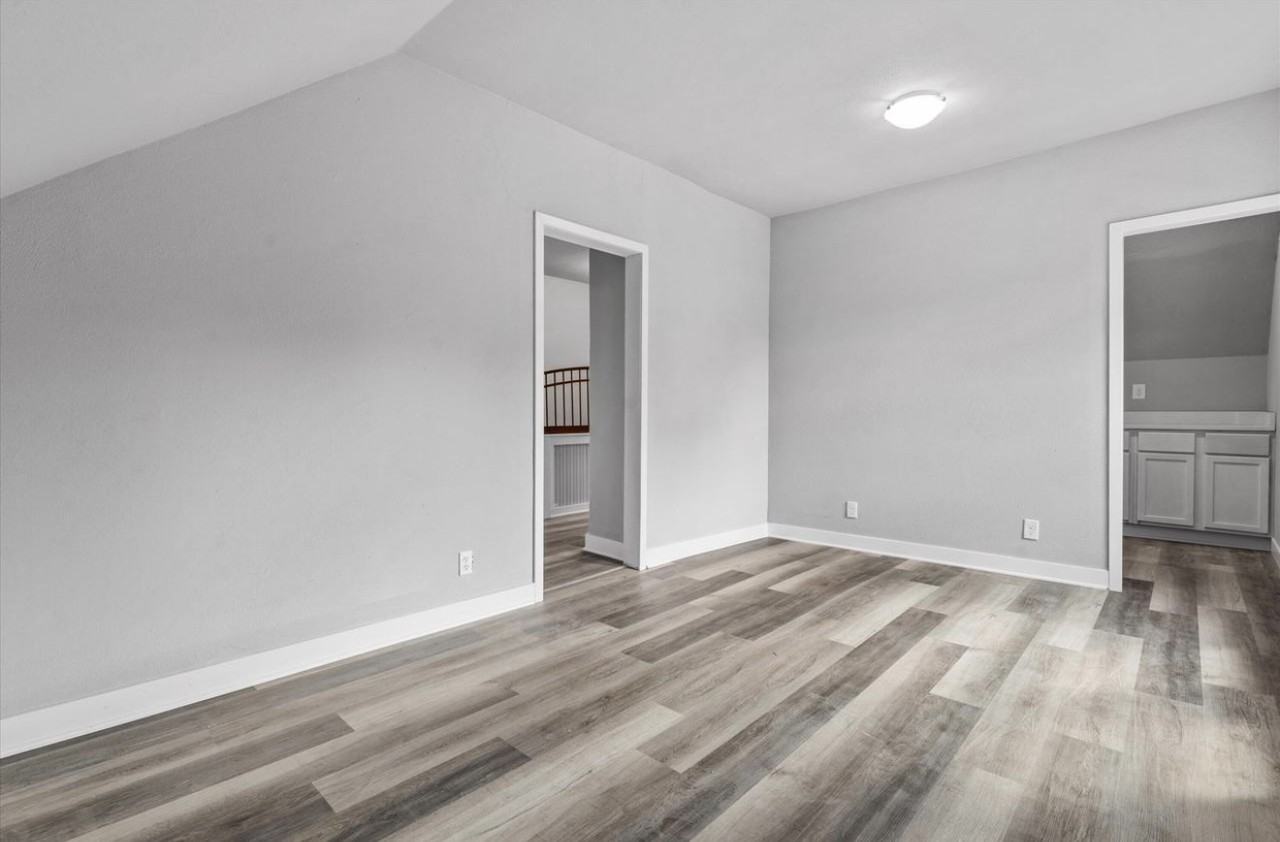 5014 N 125th St #5014 - Photo 5 of 14
