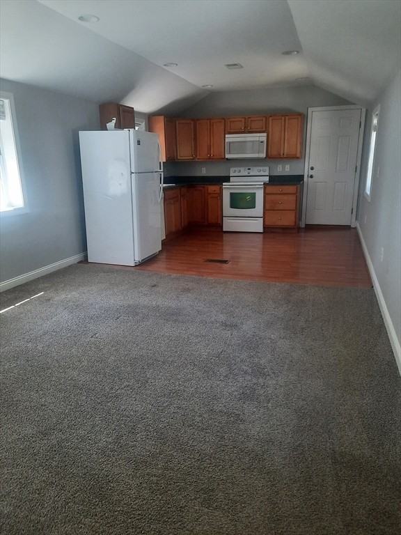 466 Center St #C - Photo 3 of 9