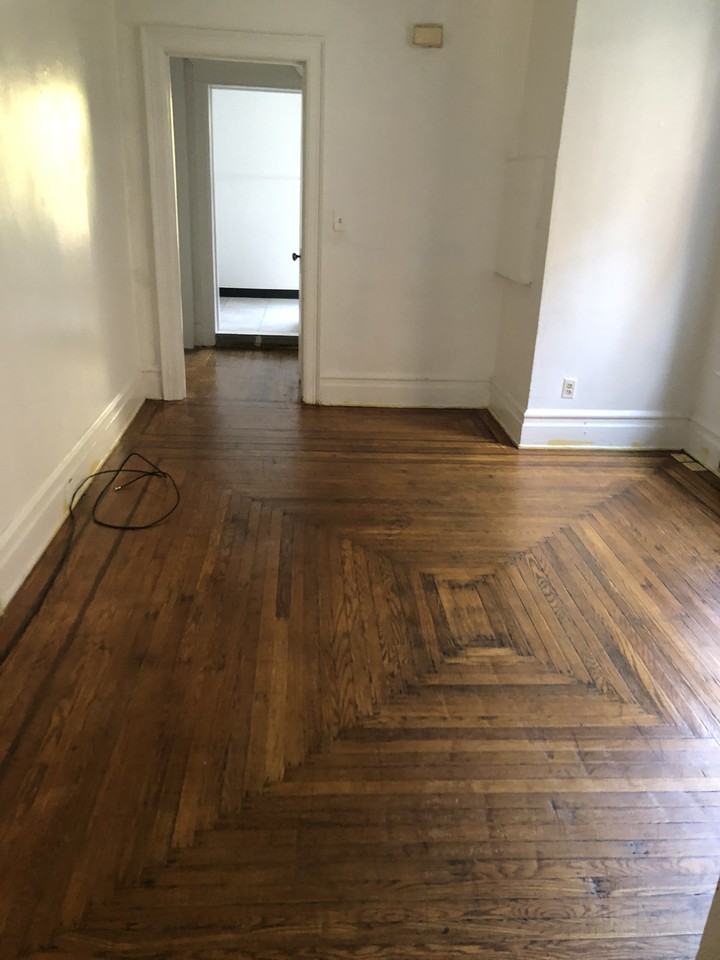 1433 W Linden St #3 - Photo 2 of 4