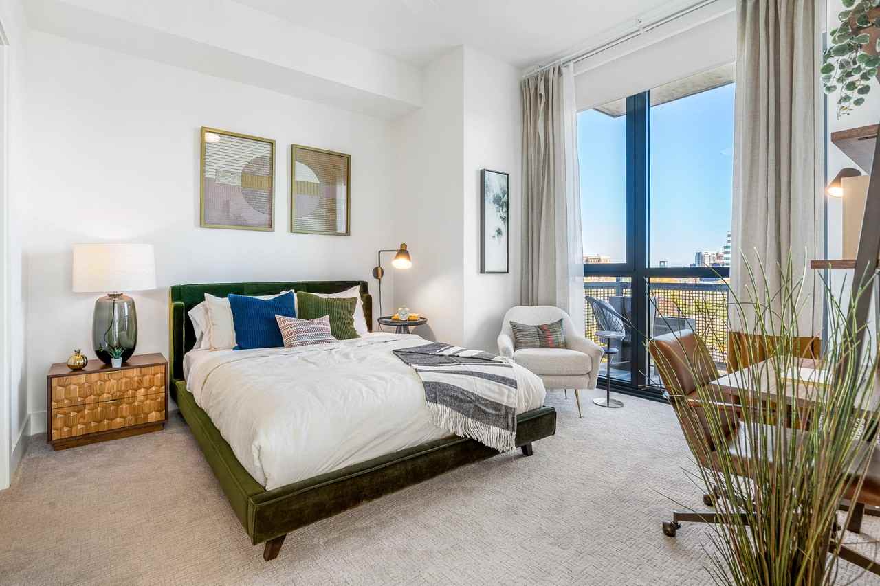 Congress Avenue - Photo 4 of 8