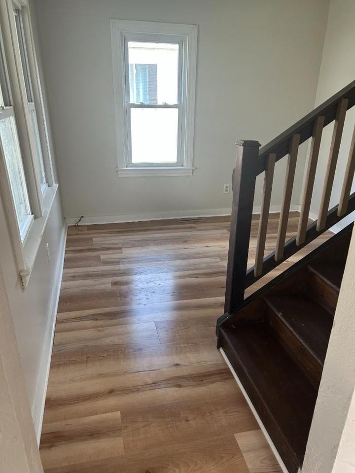 3228 5th St - Photo 3 of 12